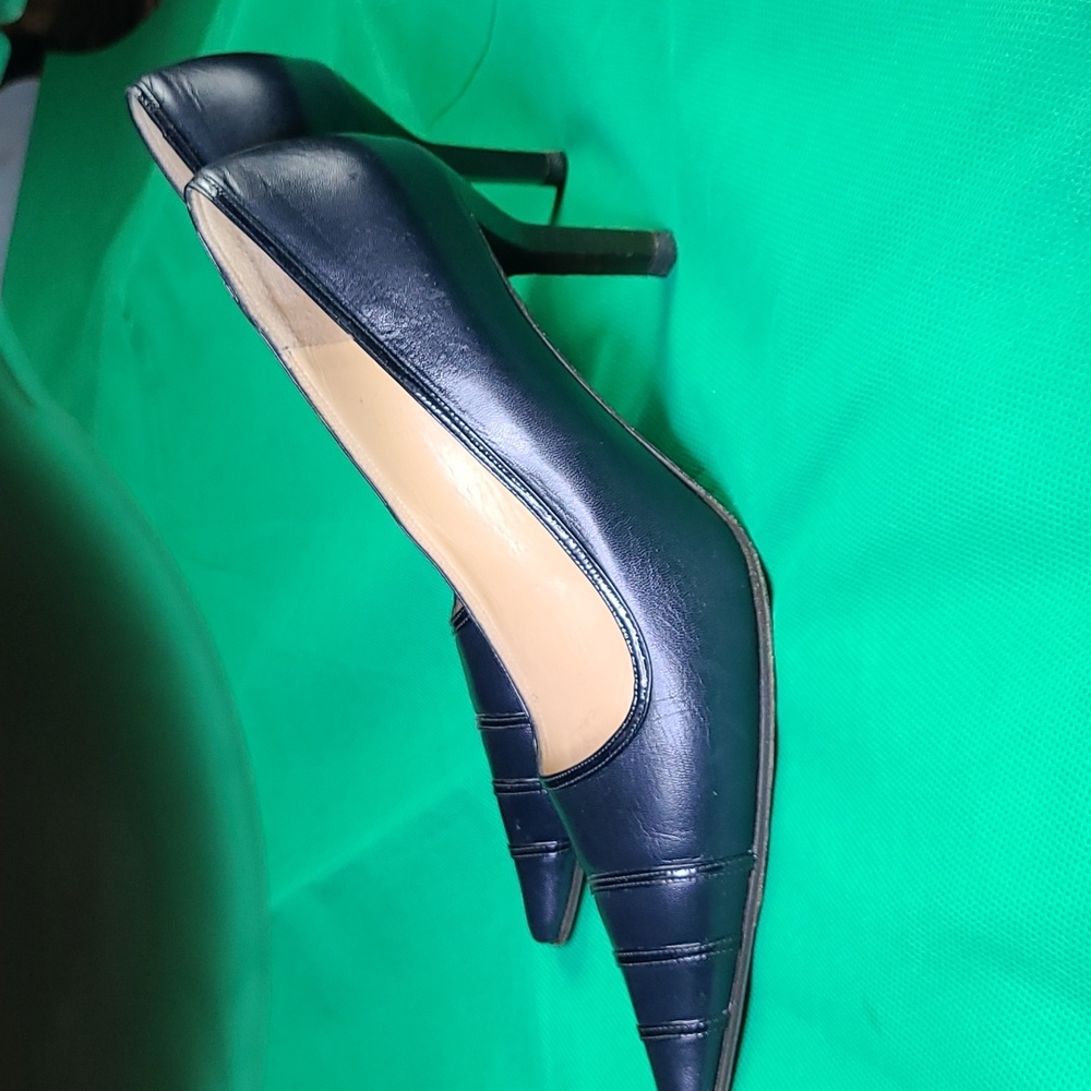 Chanel Pumps - Picture 8 of 10